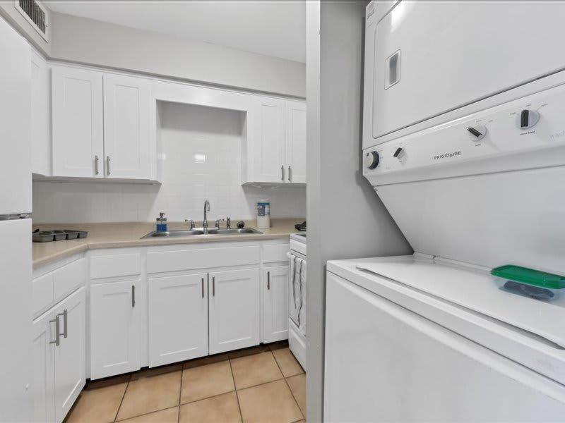 Ferienwohnung Designed And Cozy 1Br With Parking Near Stores Tampa Exterior foto